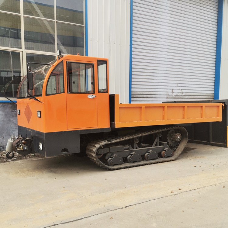 履帶運(yùn)輸車